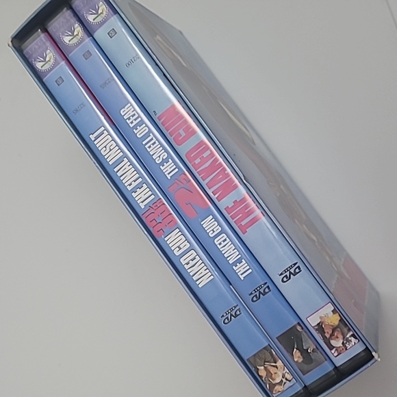 The Naked Gun DVD Gift Set 2002 Paramount Pictures Leslie Nielsen - Picture 2 of 3